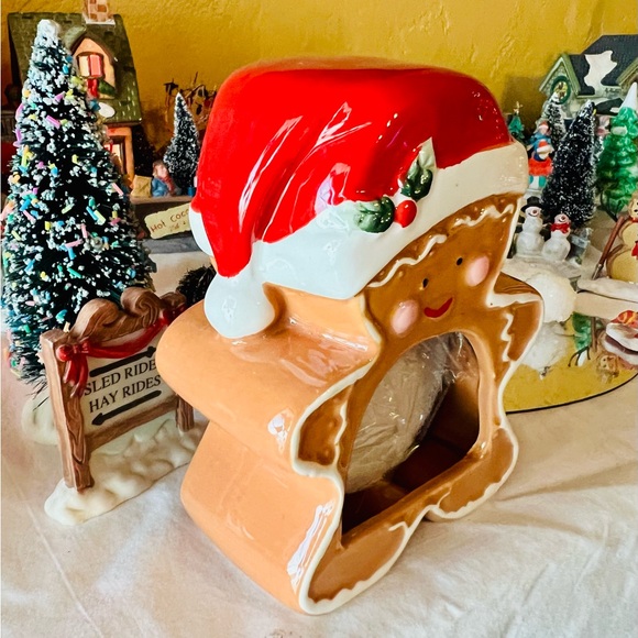 Christmas Ceramic Gingerbread Man Scrubby Sponge Holder - Picture 3 of 8